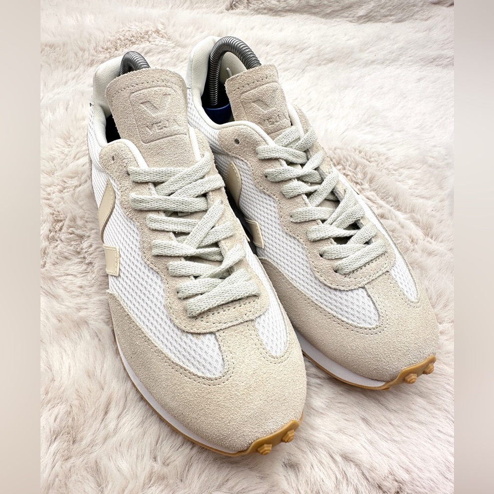 Veja Rio Branco Sneakers white mesh Suede Pierre / Natural Anthropologie 8 - Picture 6 of 16